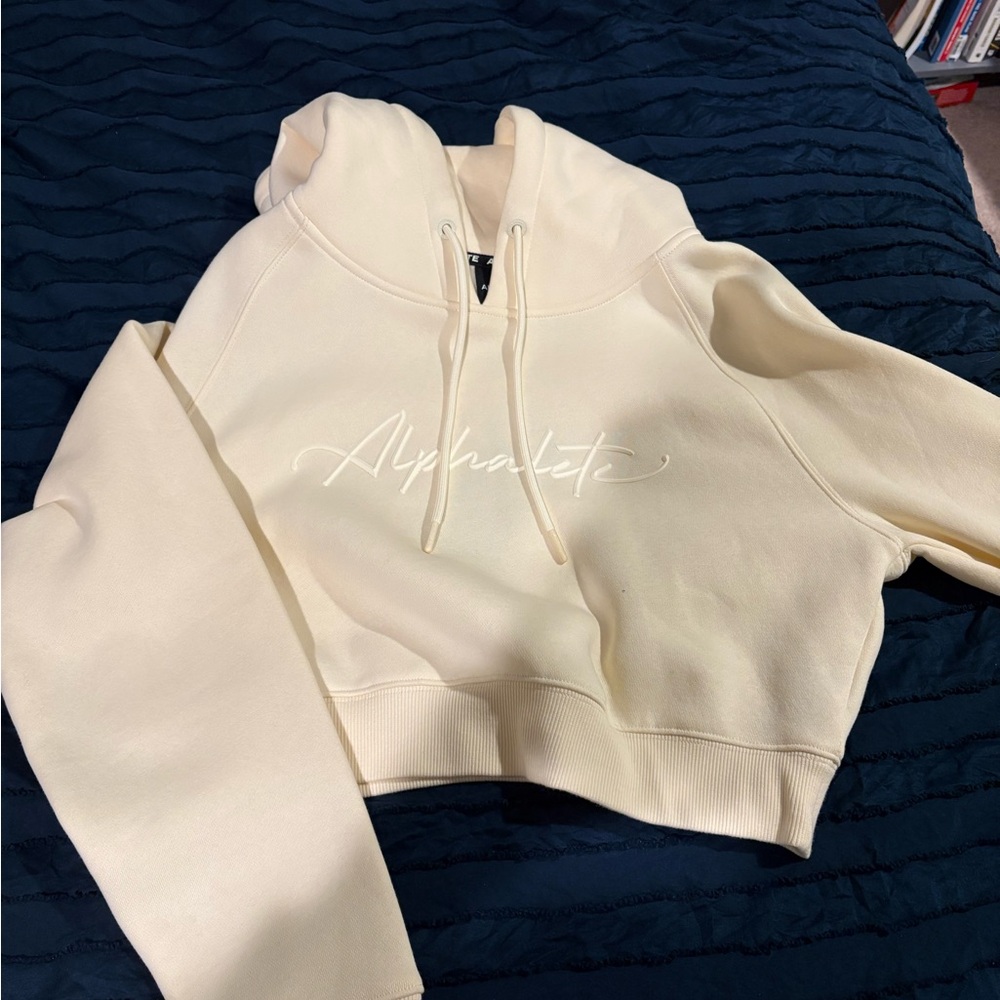 NWT Alphalete Women's Cream Cropped Hoodie